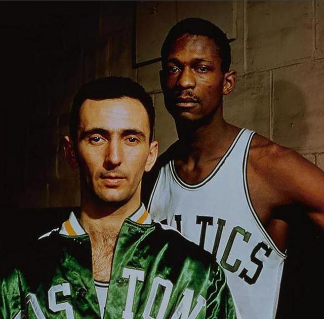 她的国际知 她的国际知