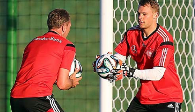 曼锁定欧冠 曼锁定欧冠