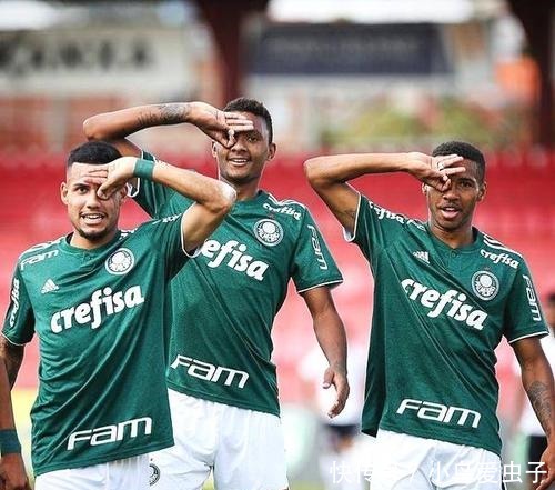 实际行动诠 实际行动诠