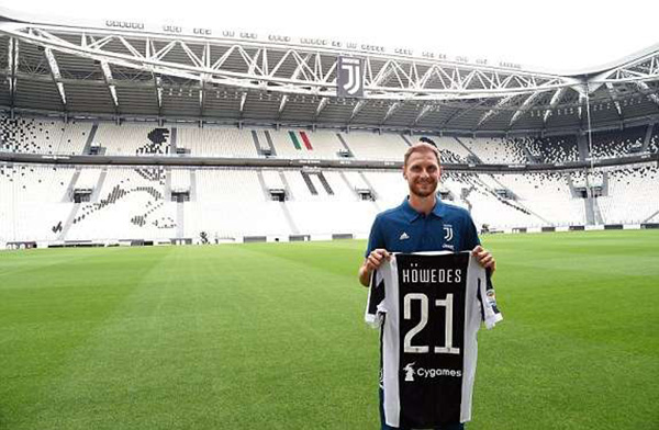 在赛季后转 在赛季后转