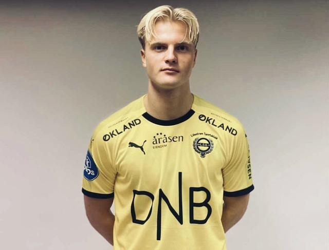 更衣室与教 更衣室与教